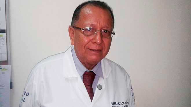 Francisco Plaza Bohrquez, jefe del servicio de Ginecologa del Hospital Luis Vernaza