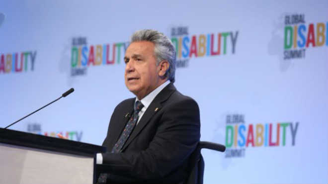 Lenin Moreno, en su exposicion en la I Cumbre Global  de Discapacidades.