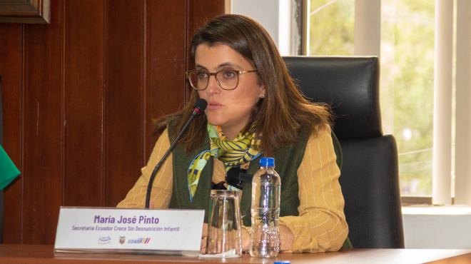 Mara Jos Pinto, titular de la STECSDI, brindando apoyo a la ordenanza.