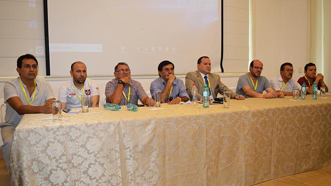 Patricio Prez, Walter Samaniego, Oswaldo Cevallos Carlos Piedra, Ernesto Carrasco, Santiago Carrasco, Luis Pazos y Hugolino Orellana.