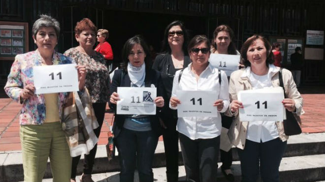 Familiares y colegas de Carlos Lpez. 