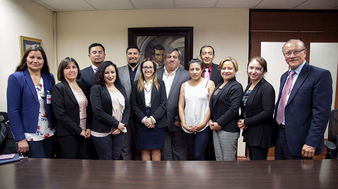 Reunin con la Confederacin y Red de profesionales de la salud.